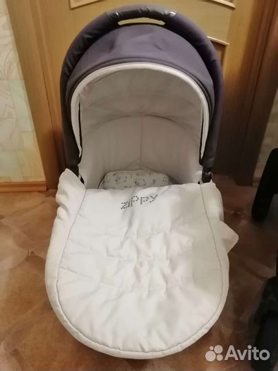 Продам коляску 3 в 1