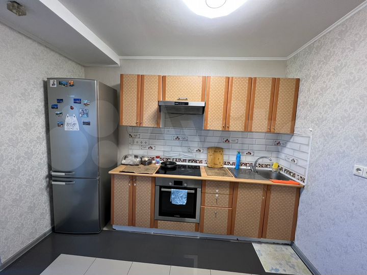 1-к. квартира, 43 м², 10/16 эт.