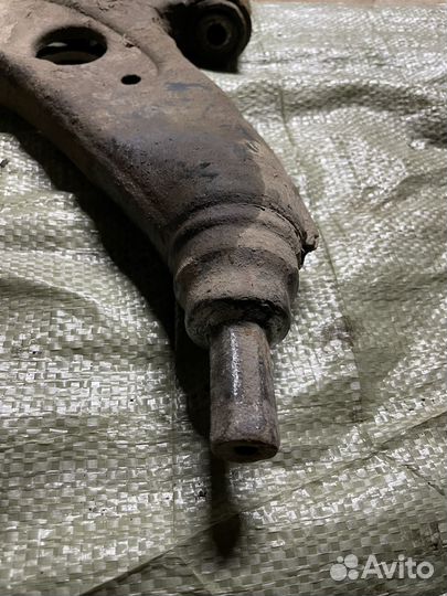 Рычаг передний Skoda Fabia 2001г