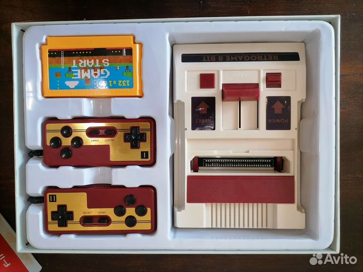 Игровая приставка Retrogame 8 bit + 632 игры