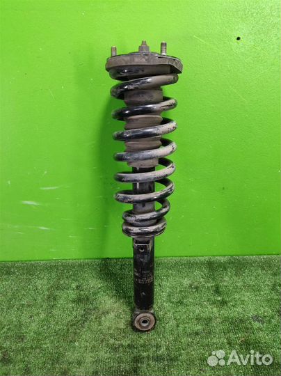 Стойка амортизатора передняя правая KIA Sorento 1