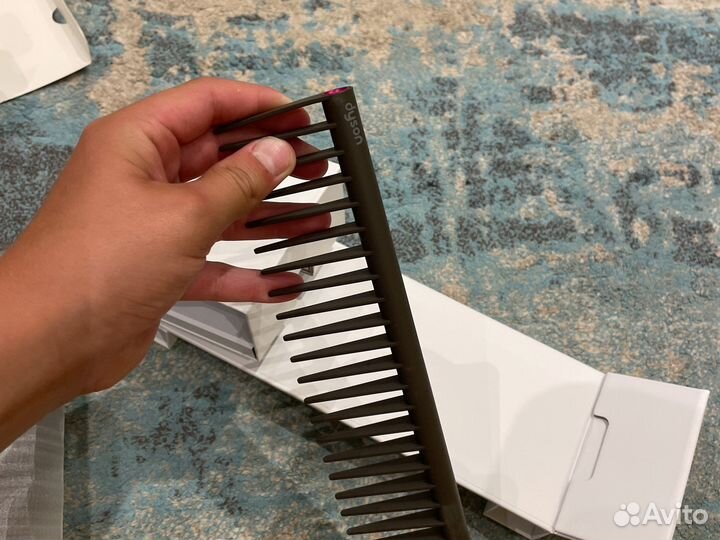 Набор расчесок dyson 2в1