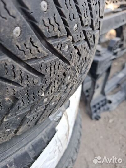 Nokian Tyres Hakkapeliitta 8 205/55 R16