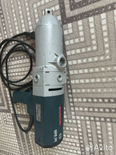 Ударный гайковерт