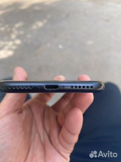 Телефон iPhone 7 128gb