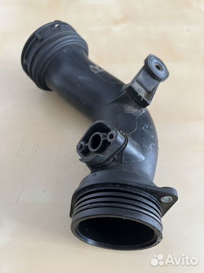 Патрубок интеркулера на Volkswagen, Porsche