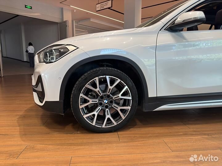 BMW X1 2.0 AT, 2021, 33 284 км