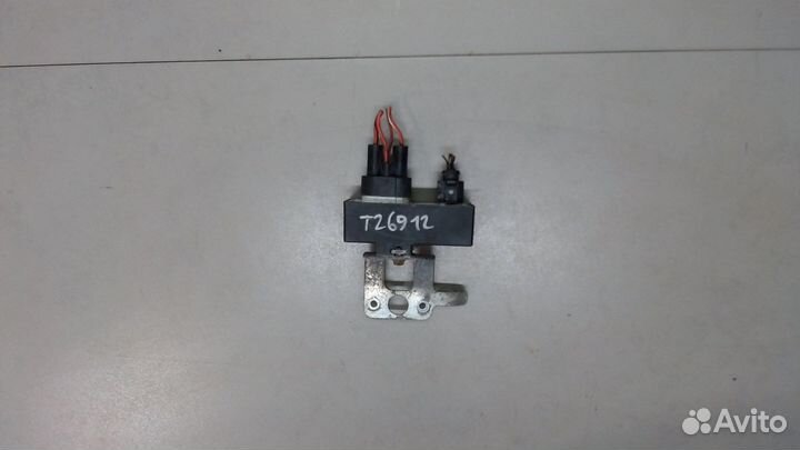 Блок управления вентиляторами Seat Ibiza 4, 2011