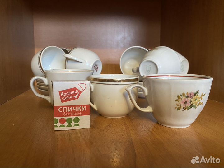 Чайный сервиз, Тарелки