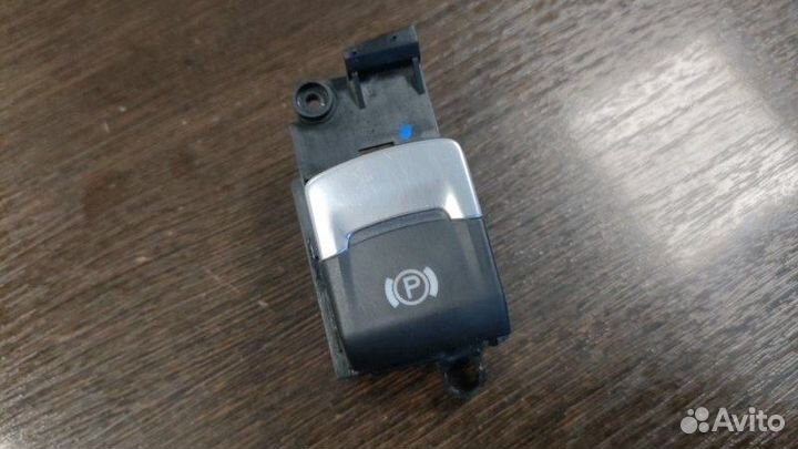 Кнопка ручного тормоза Audi A8 D3 6.0 BHT 2008