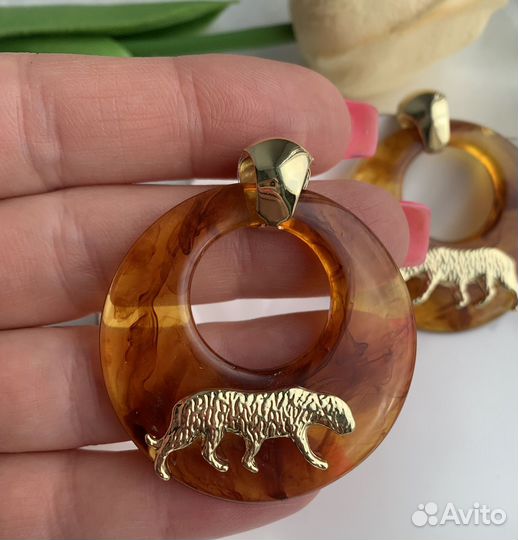 Крупные серьги