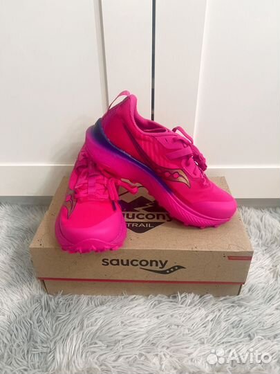 Saucony кроссовки новые оригинал