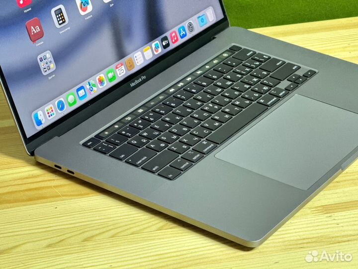 Custom MacBook Pro 16 32GB Ram и 1TB SSD