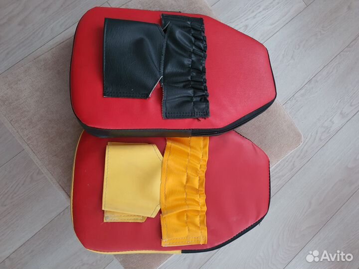 Боксерские перчатки и шлем детские