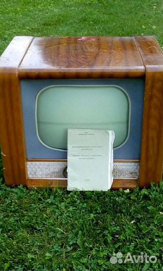 Телевизор Рекорд 12