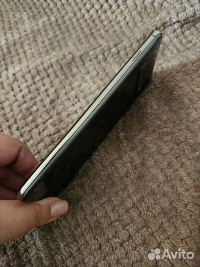 Samsung Galaxy S10+, 8/128 ГБ