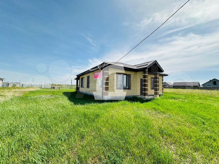 Дом 100,9 м² на участке 8,5 сот.