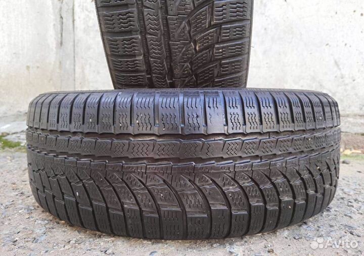 Nokian Tyres WR A4 215/55 R17 98V