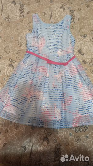 Платье нарядное для девочки р 110
