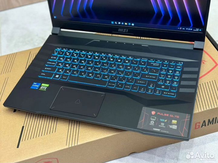 Огромный MSi 12 ядер i5-11400H 8G RTX3050Ti SSD512