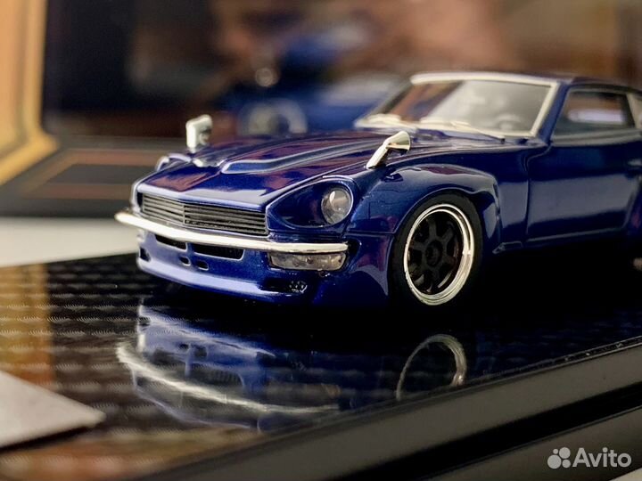 Коллекционная модель Datsun 240Z 1:64