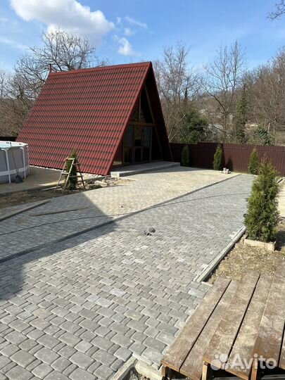 Укладка тротуарной плитки брусчатки бордюров