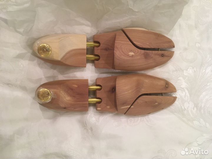 Колодки 42/43 из кедра, настоящее дерево