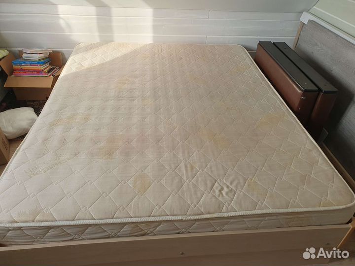 Матрас 160х200 бу