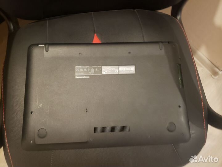 Ноутбук asus