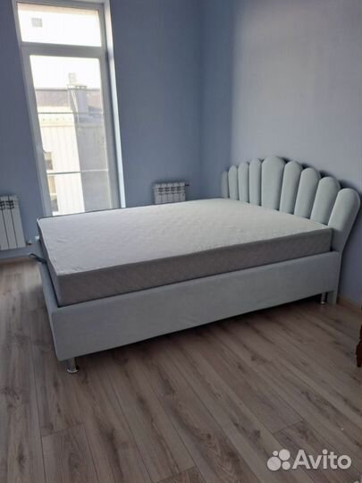 Кровать двухспальная на заказ