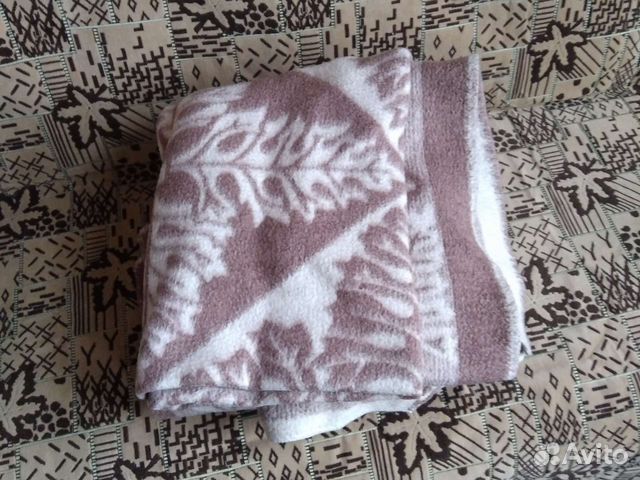 Одеяяло шерстянное