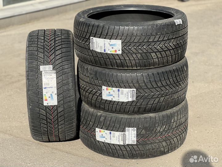 Bridgestone Blizzak LM-005 255/35 R21 и 275/35 R21 103V