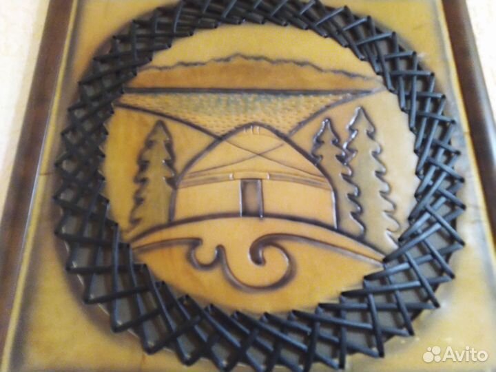 Картина из кожи(37*37 см),Кыргызстан,Бишкек