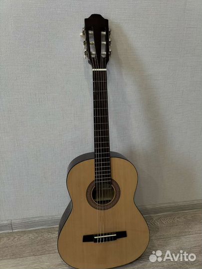 Классическая гитара Fabio
