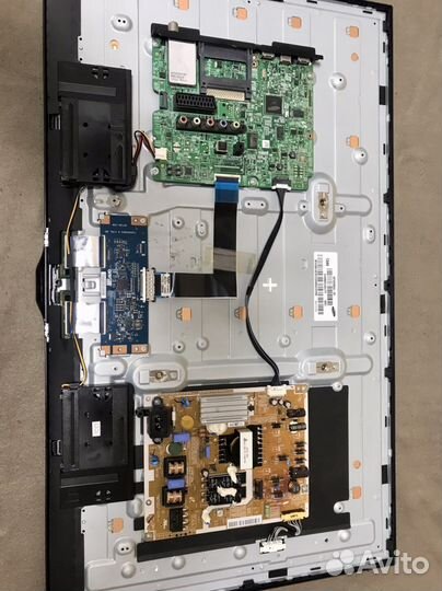 Телевизор Samsung ue32f5000ak в разбор