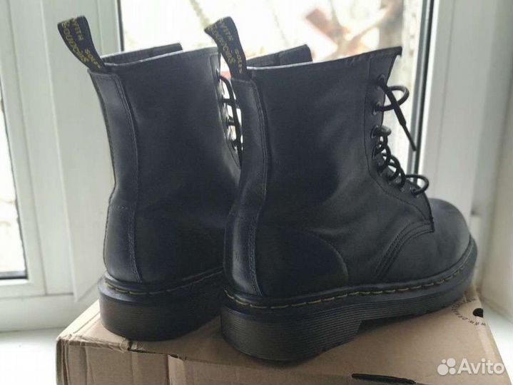 Ботинки высокие