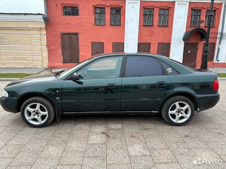 Audi A4 1.6 МТ, 1995, 277 000 км