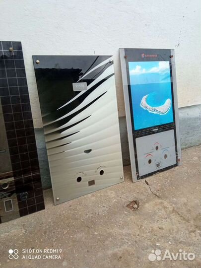 Передняя панель газовой колонки