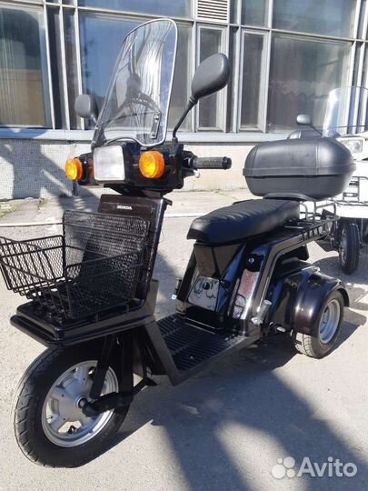 Honda gyro х-3 для двоих цвет 'porcshe'