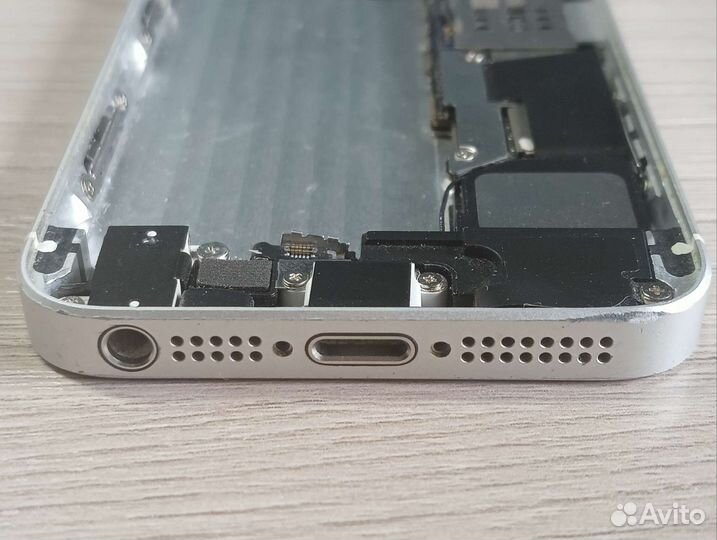 Запчасти iPhone