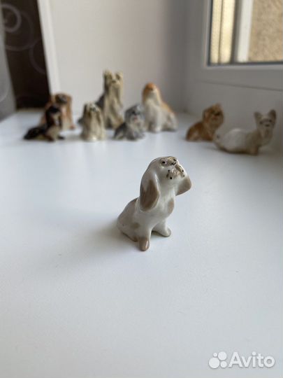 Фарфоровая статуэтка балонка