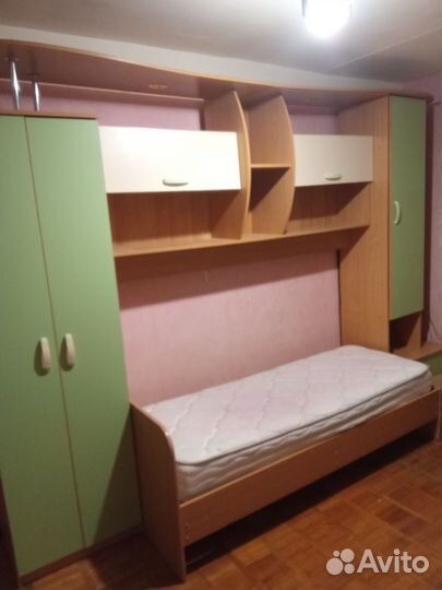 Стенка для детской комнаты