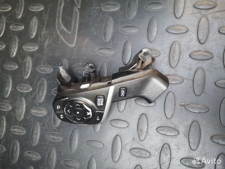 Кнопки руля Toyota camry 50