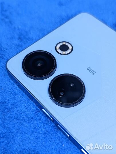 TECNO Camon 20 Pro, 8/256 ГБ