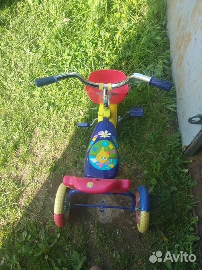 Детский трехколесный велосипед
