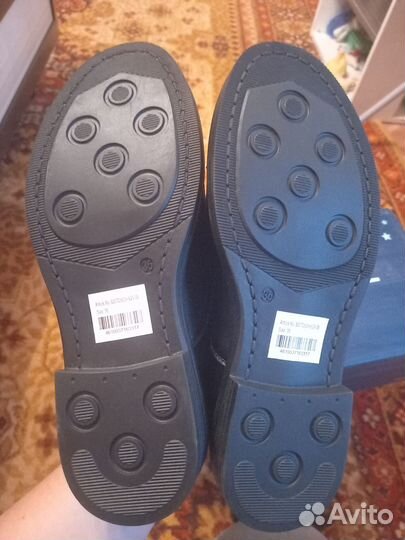 Туфли для мальчика новые
