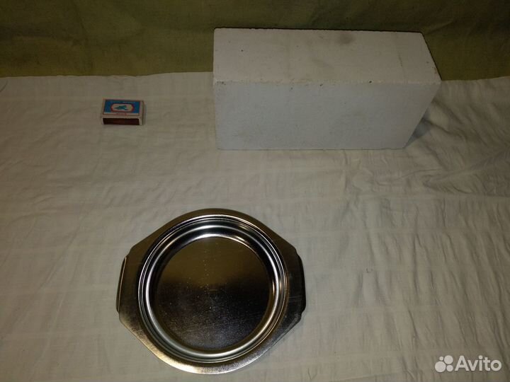 Тарелка из нержавейки