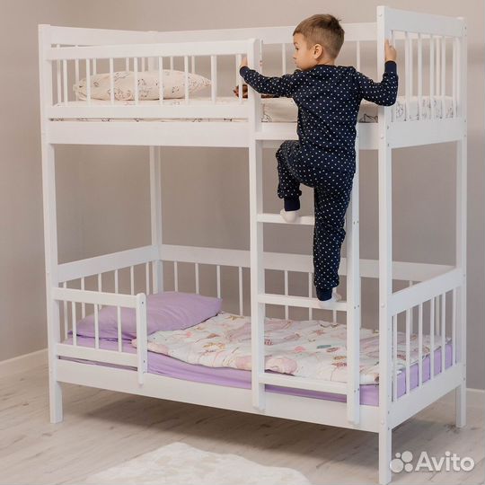 Двухъярусная кровать из березы