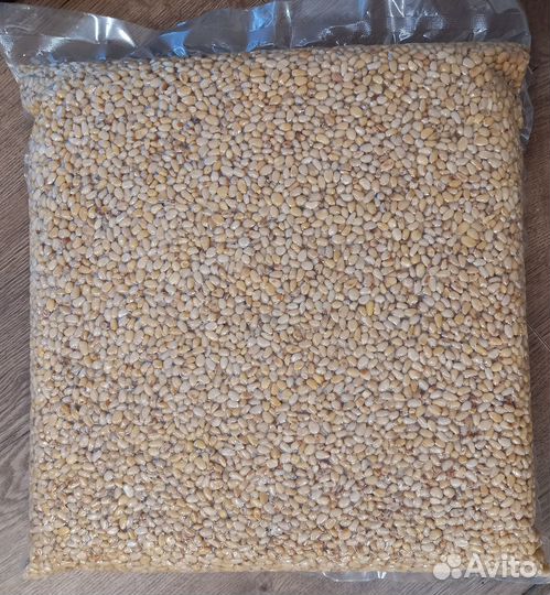 Кедровый орех очищенный 2 сорт