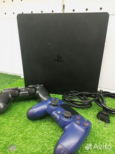 Игровая приставка PS4 Sony 500GB